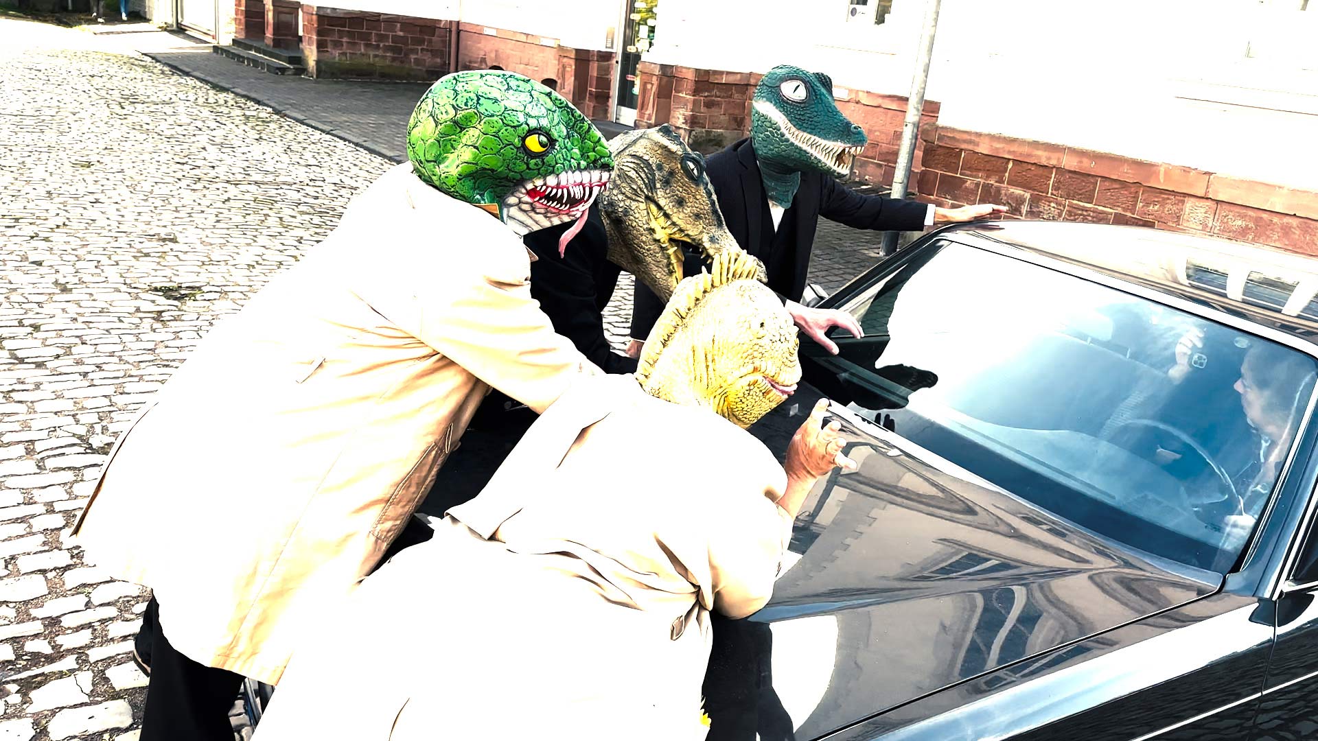 Videoshooting Monster Lizard Invasion Videoshooting Monster Lizard Invasion